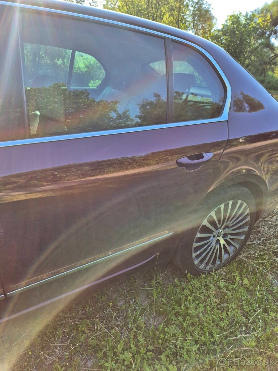 Dvere Škoda Superb 2, sedan a combi - 13