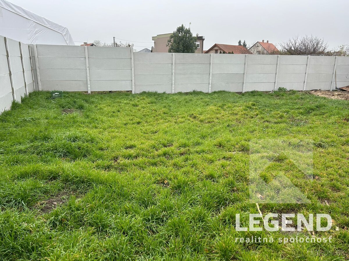 Veľký 3i RD na prenájom v Nesvadoch, výborná poloha, blízko - 13