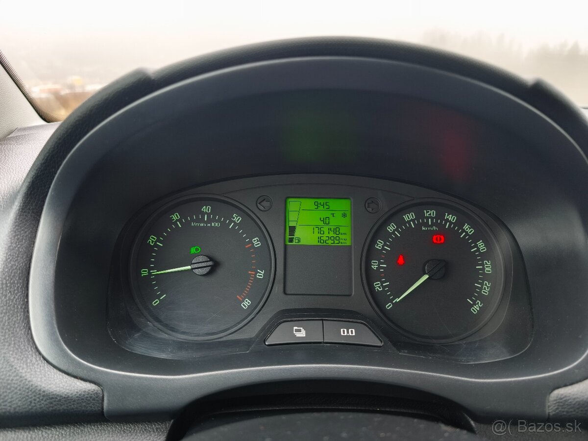 Škoda Fabia 2 1.2 HTP - 13