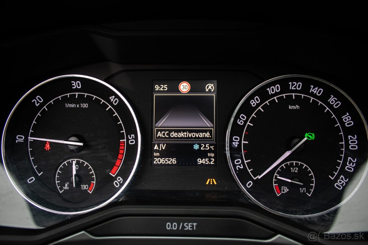 Škoda Superb 2.0 TDI Style DSG EU6 - 13