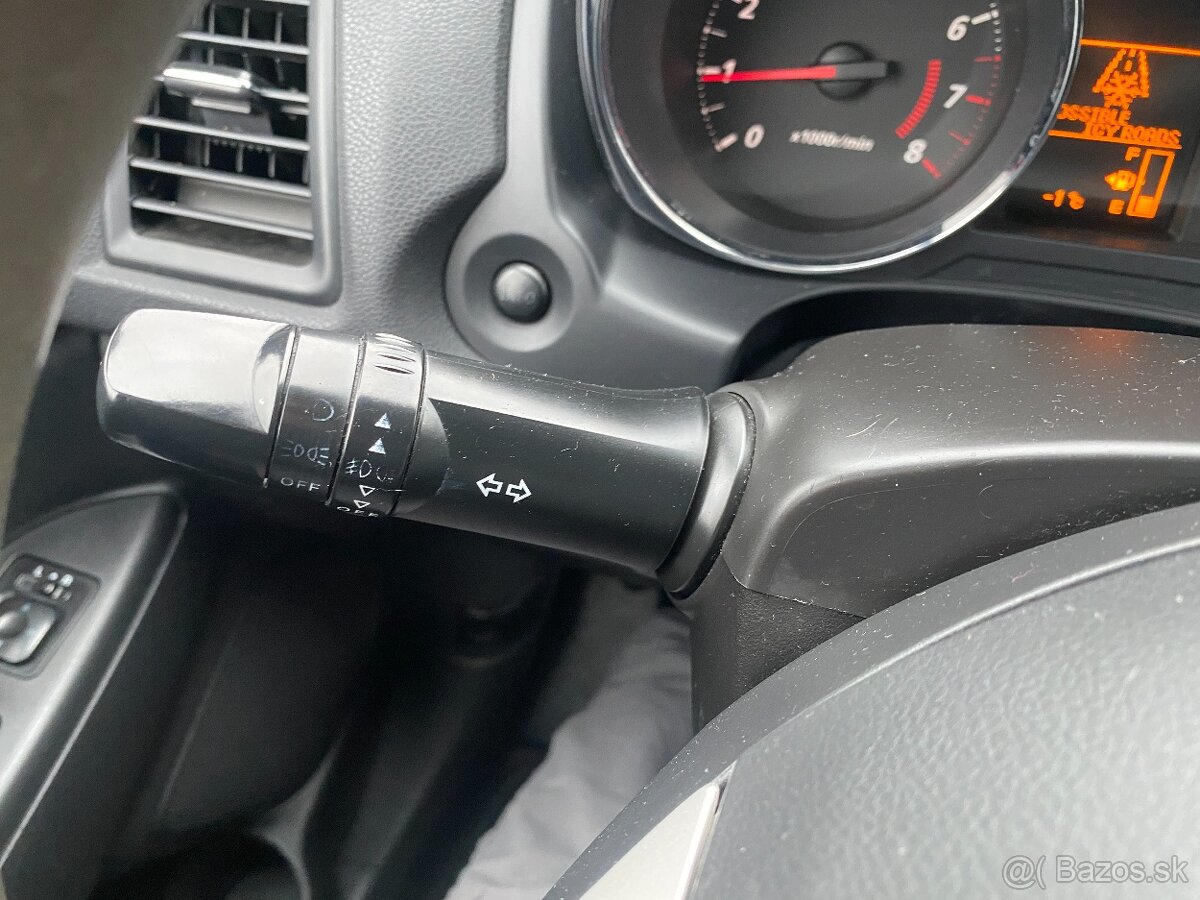 Mitsubishi ASX 1.6 MIVEC Intense - 13