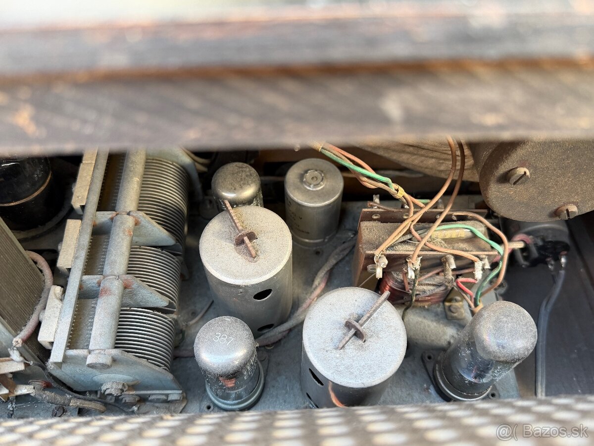Staré radia TESLA,BLAUPUNKT,REL - 13