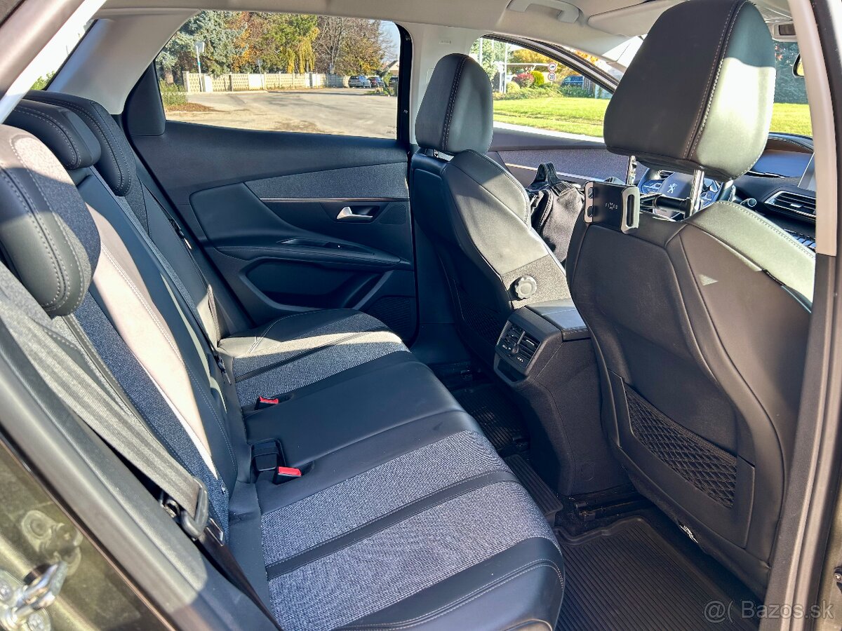 Predám Peugeot 3008 Allure, 8-st. automat, r. 2019, 84500km - 13