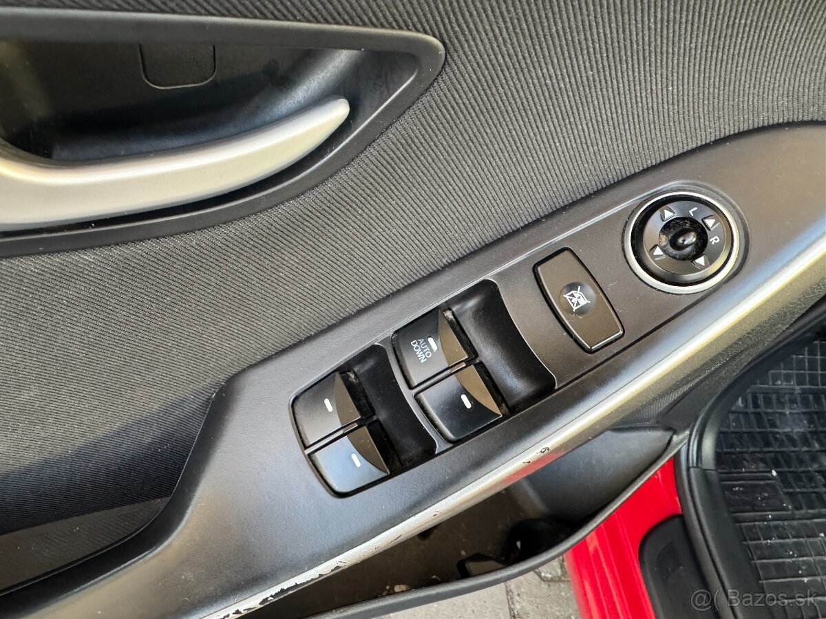 Hyundai i30 1.4i MPI DOHC CVVT Comfort - 13