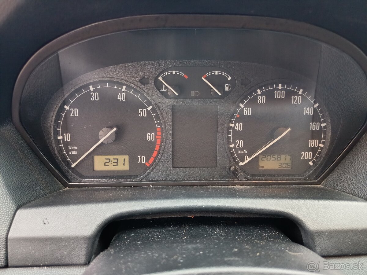 Škoda Fabia 1,4 MPI, 50 kW. - 13