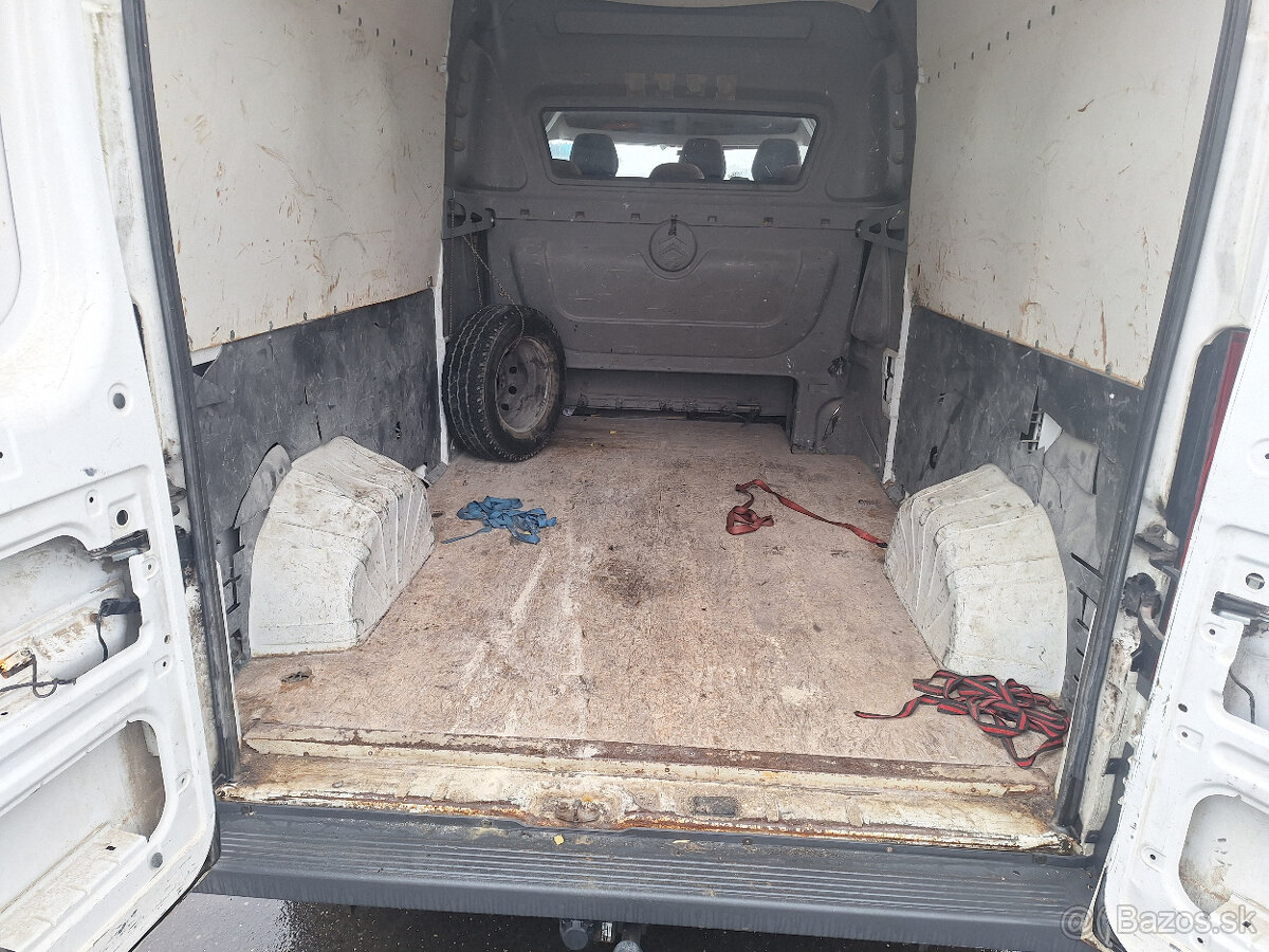 Citroën Jumper 2.2 HDi 5 miestne L3H3 - 13