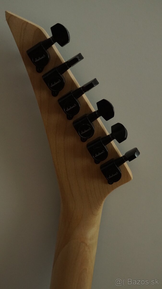 Elektická gitara JS12 Dinky - 13