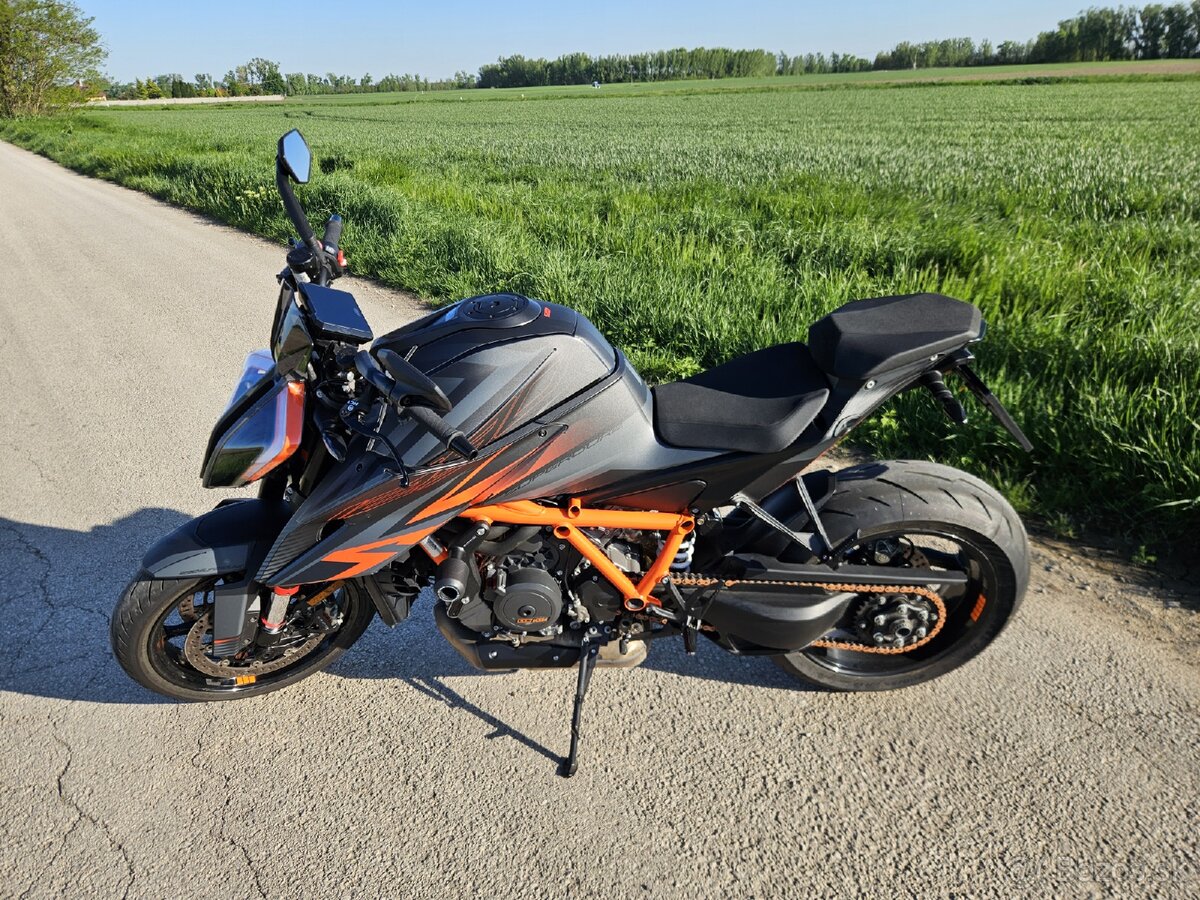 KTM SuperDuke 1290 R - 13