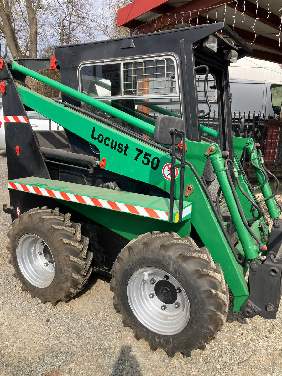 Locust 750 - 13
