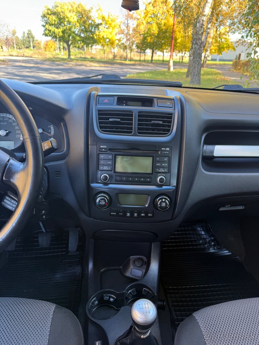 Kia Sportage 2.0 CRDI 4x4 - 13