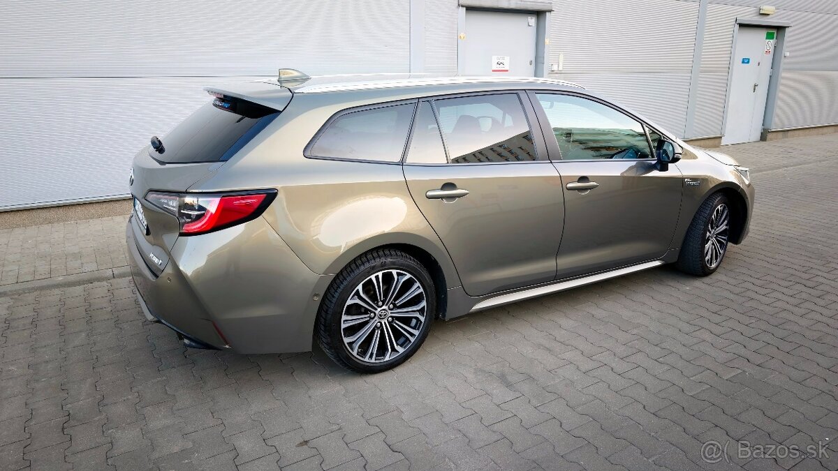 oyota Corolla 2.0 Hybrid Dynamic Force 184 Kombi Style+Tech - 13