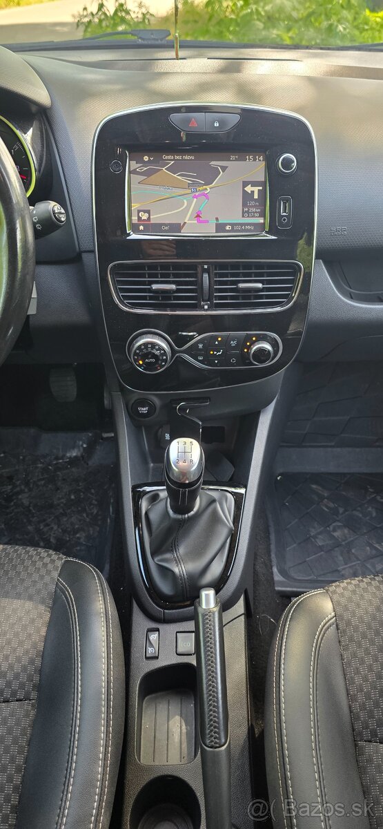 Renault Clio - 13