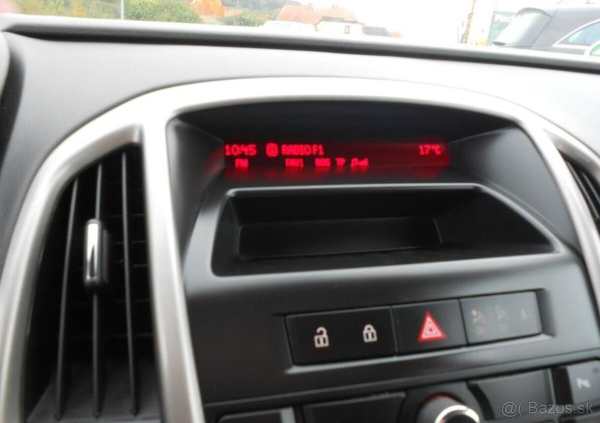 Opel Astra 1,6 85 kW KLIMA Serviska benzín - 13