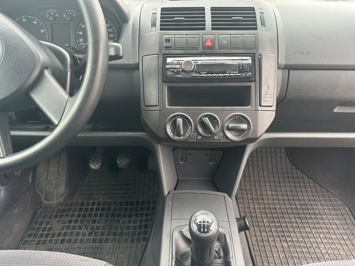 Volkswagen Polo - Benzín / 47kW - 13