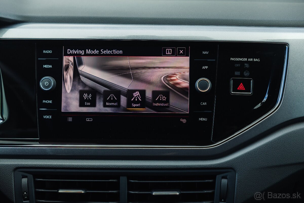 Volkswagen Polo GTI 2.0 TSI DSG - 13