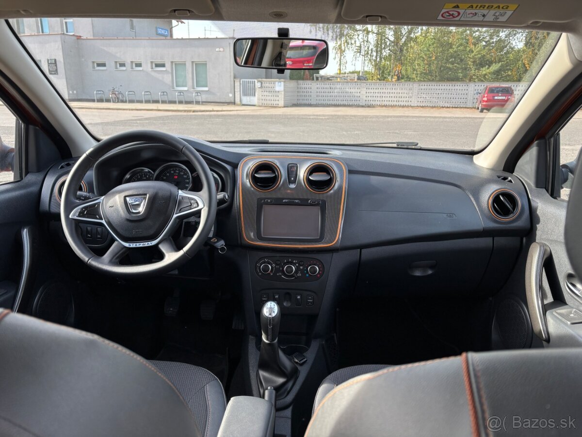 Dacia Sandero Stepway 0.9Tce - 13