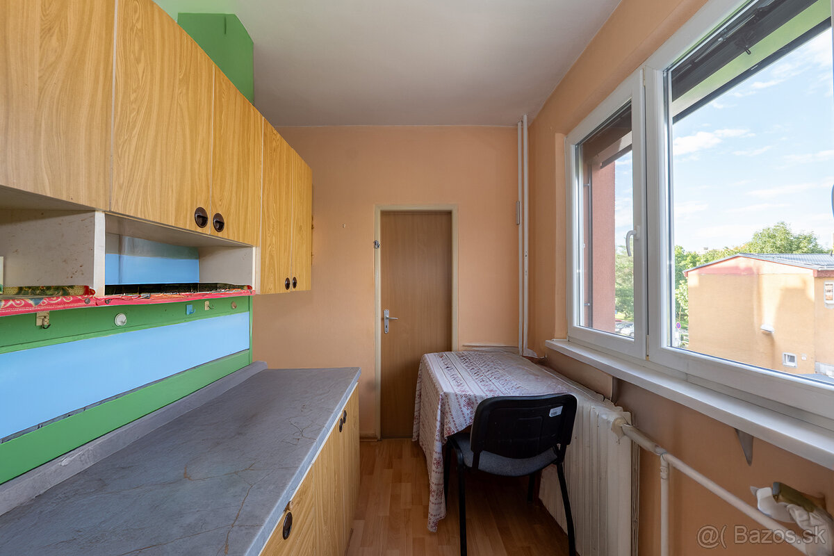 REZERVOVANÉ | 3-izbový byt s loggiou | Košice - Považská - 13