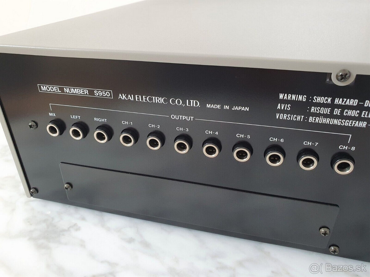 Sampler Akai S950 v perfektnom stave. - 13