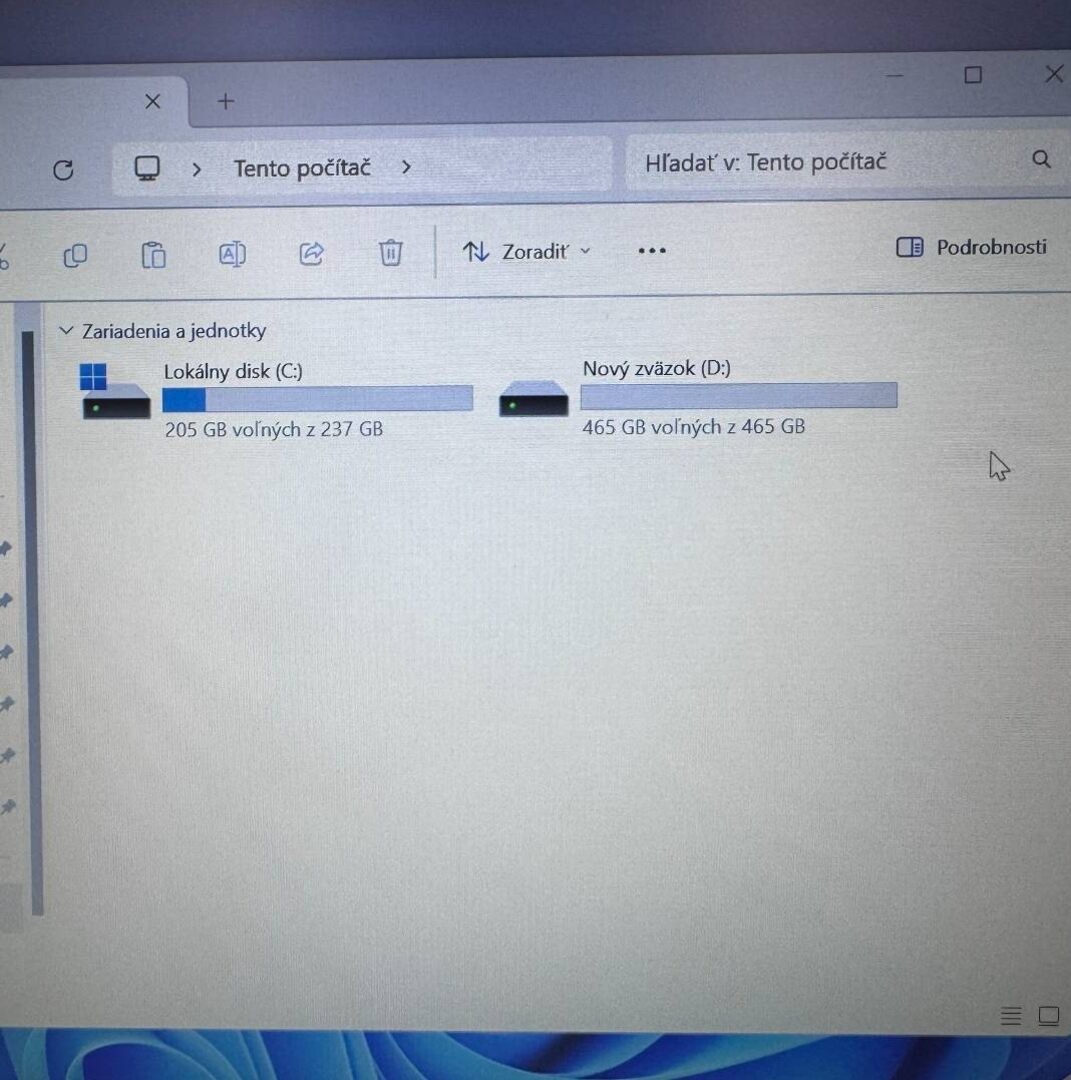 Notebook 14" HP.AMD PRO A10-8730B 4x2,40GHz.8gb ram.256gSSD - 13