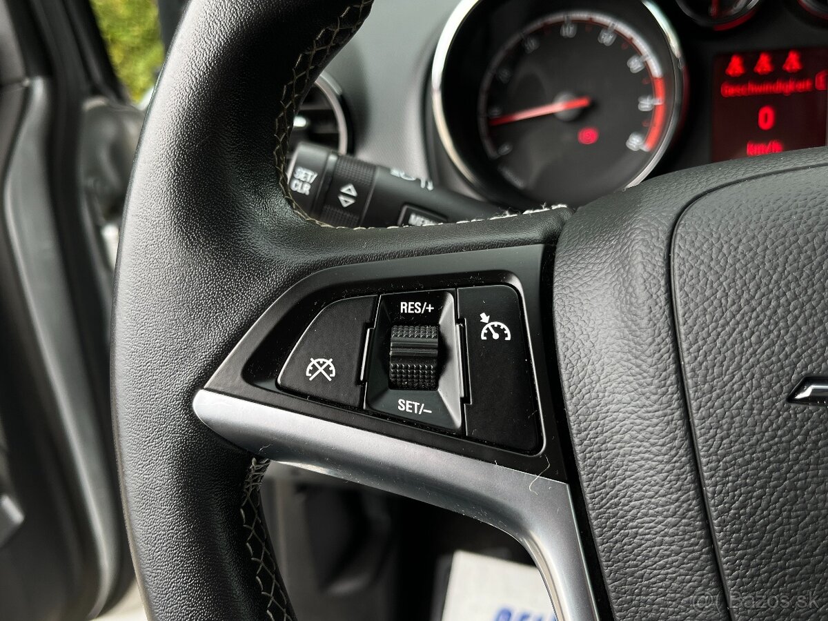 Meriva Benzín -- 93 365 km -- - 13