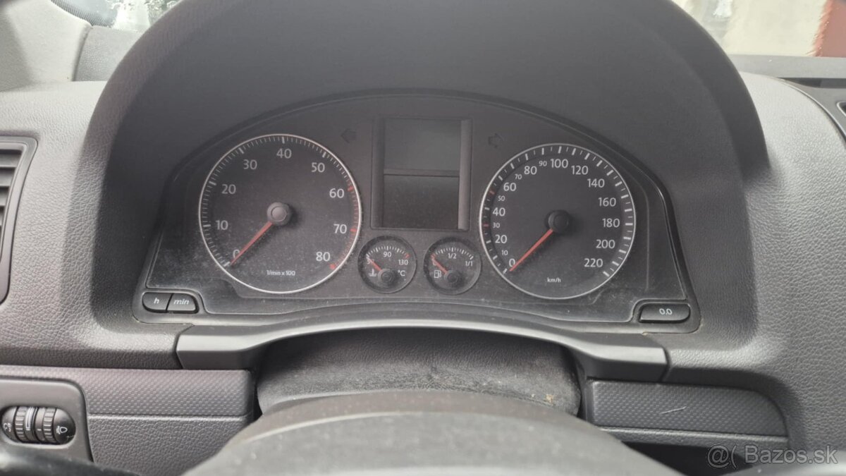 Volkswagen Golf V 1,4i 66kw - 13