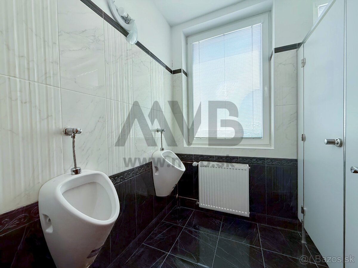 ADMINISTRATÍVNO‑TECHNOLOGICKÉ CENTRUM V MARCELOVEJ - 13