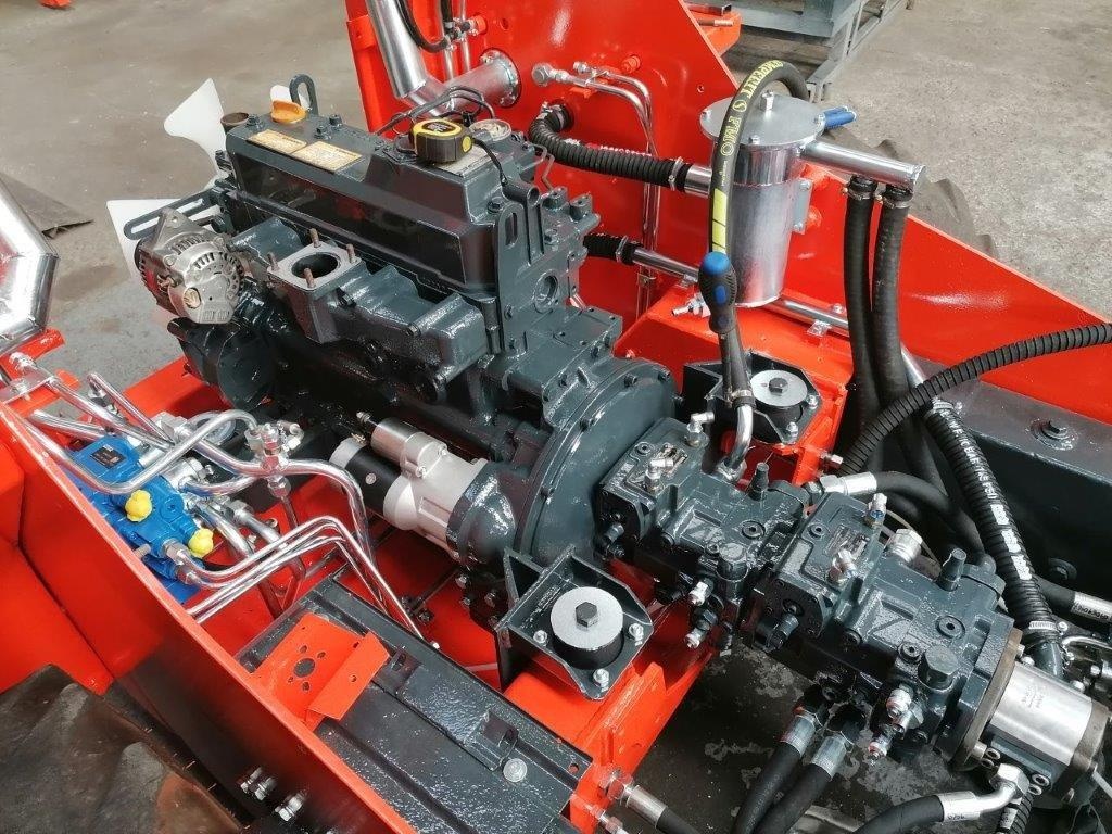 Predám LOCUST 752 po úplnej GO - 13