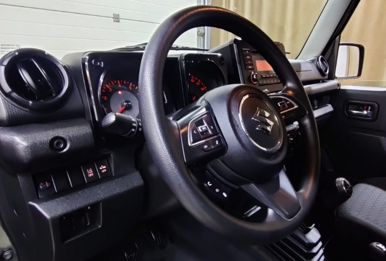 Suzuki Jimny 4x4 benzín 2021 - 13