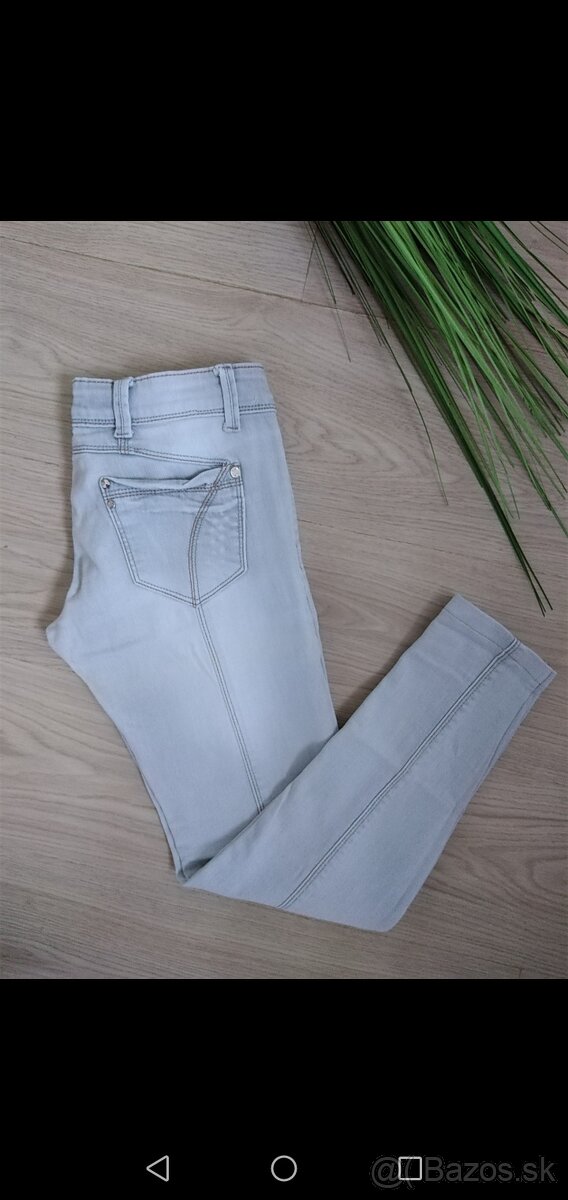 Push-up legíny s vysokým pásom - 13