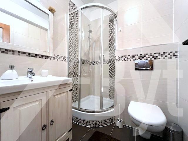 KOMPLET ZARIADENÝ APARTMÁN S VÝHĽADOM NA TATRY - 13