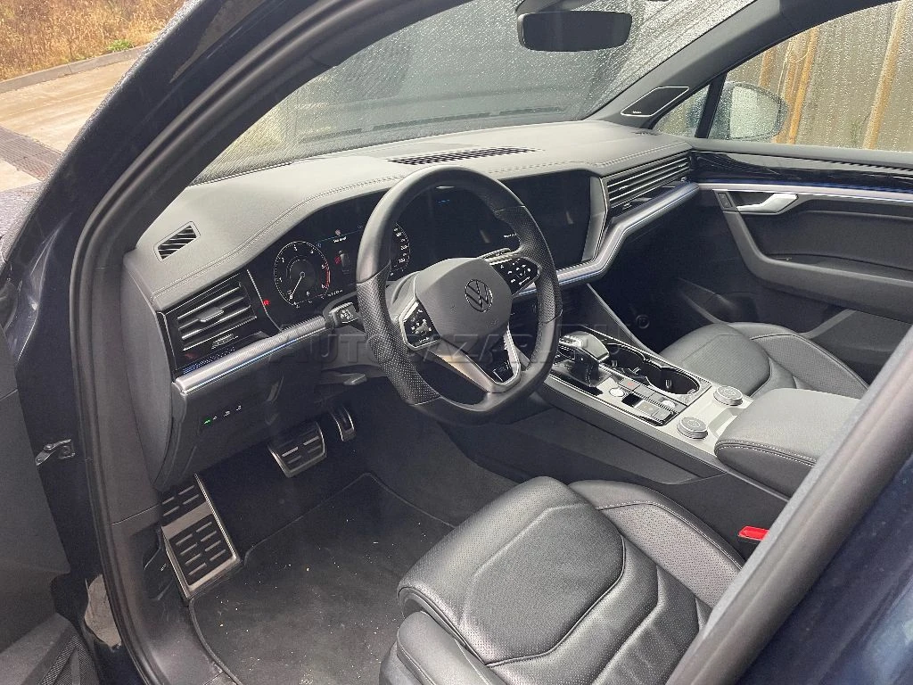 Volkswagen Touareg 3.0 V6 TDI 286k R-Line 4Motion Tiptronic - 13