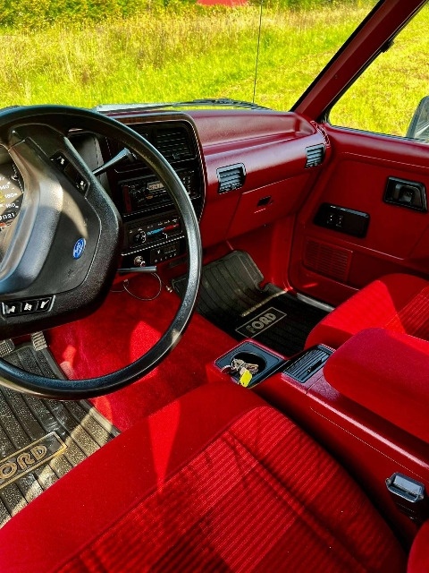 Ford Ranger XLT z roku 1989 - 13