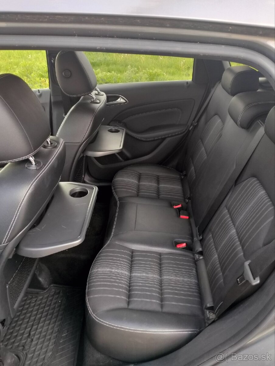 Mercedes B180 D A/T - 13