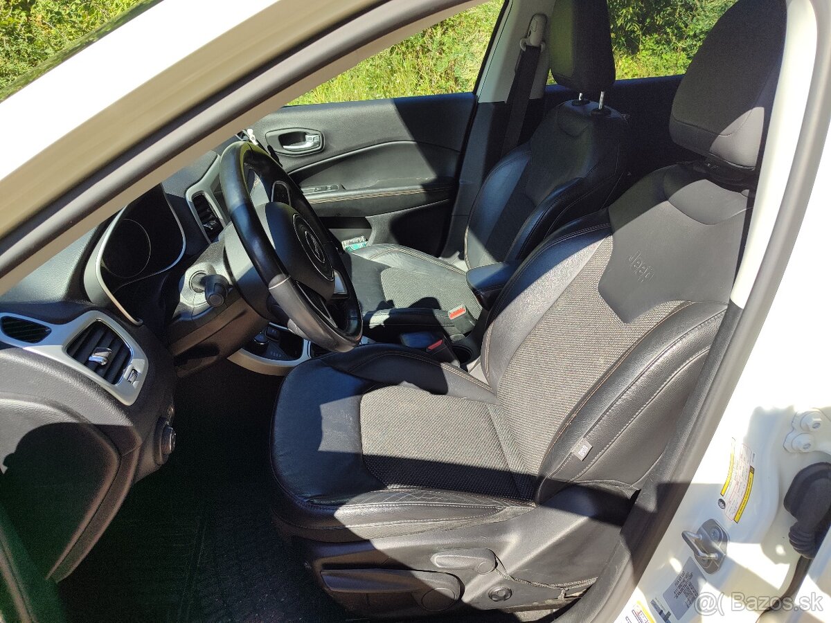 Jeep Compass 2.0 MJET AWD LIMITED(odpočet DPH) - 13