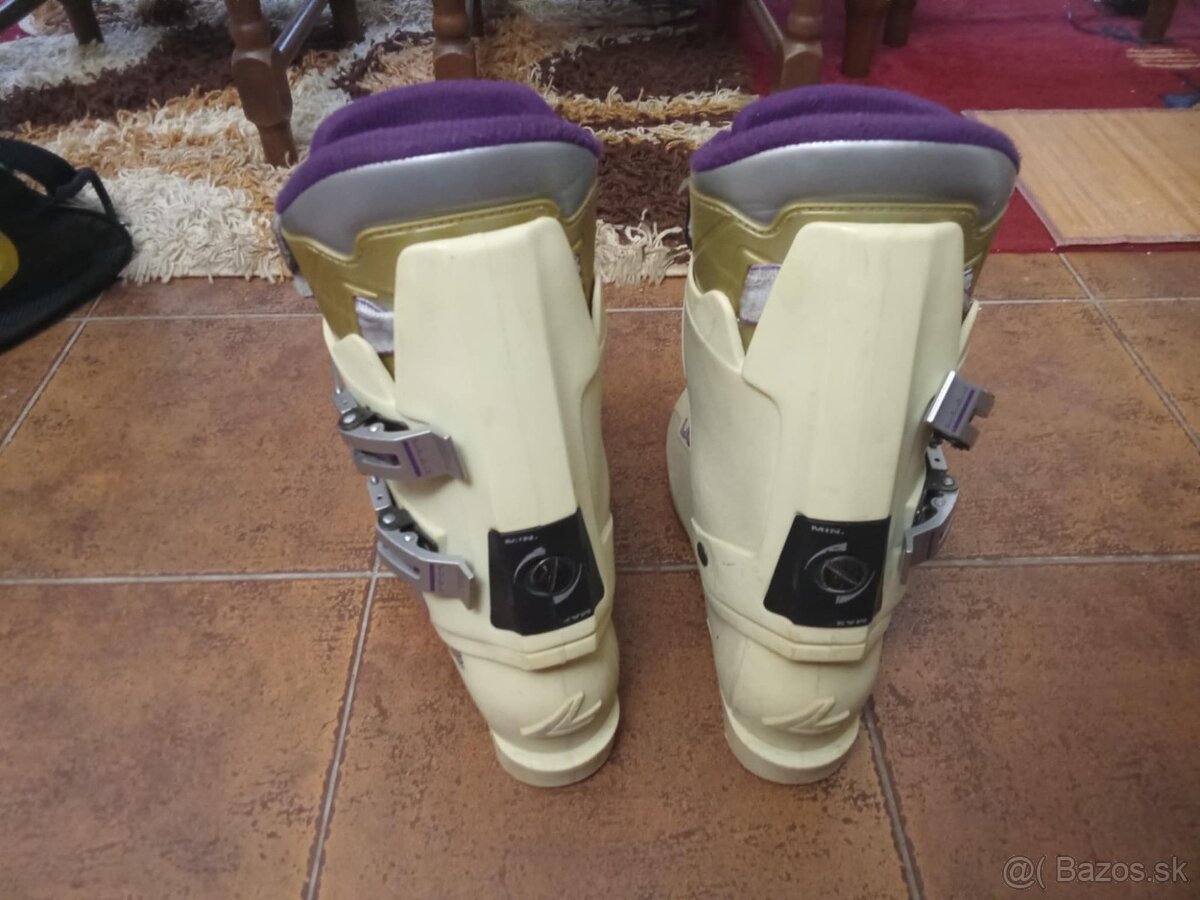 Lyžiarske dámske zjazdové vybavenie Rosignol+návleky - 13