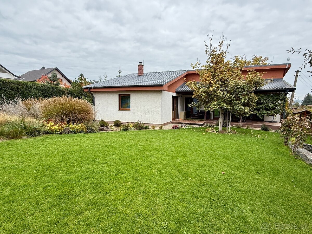 Novostavba RD s viničným domčekom a klembovou pivnicou - 13