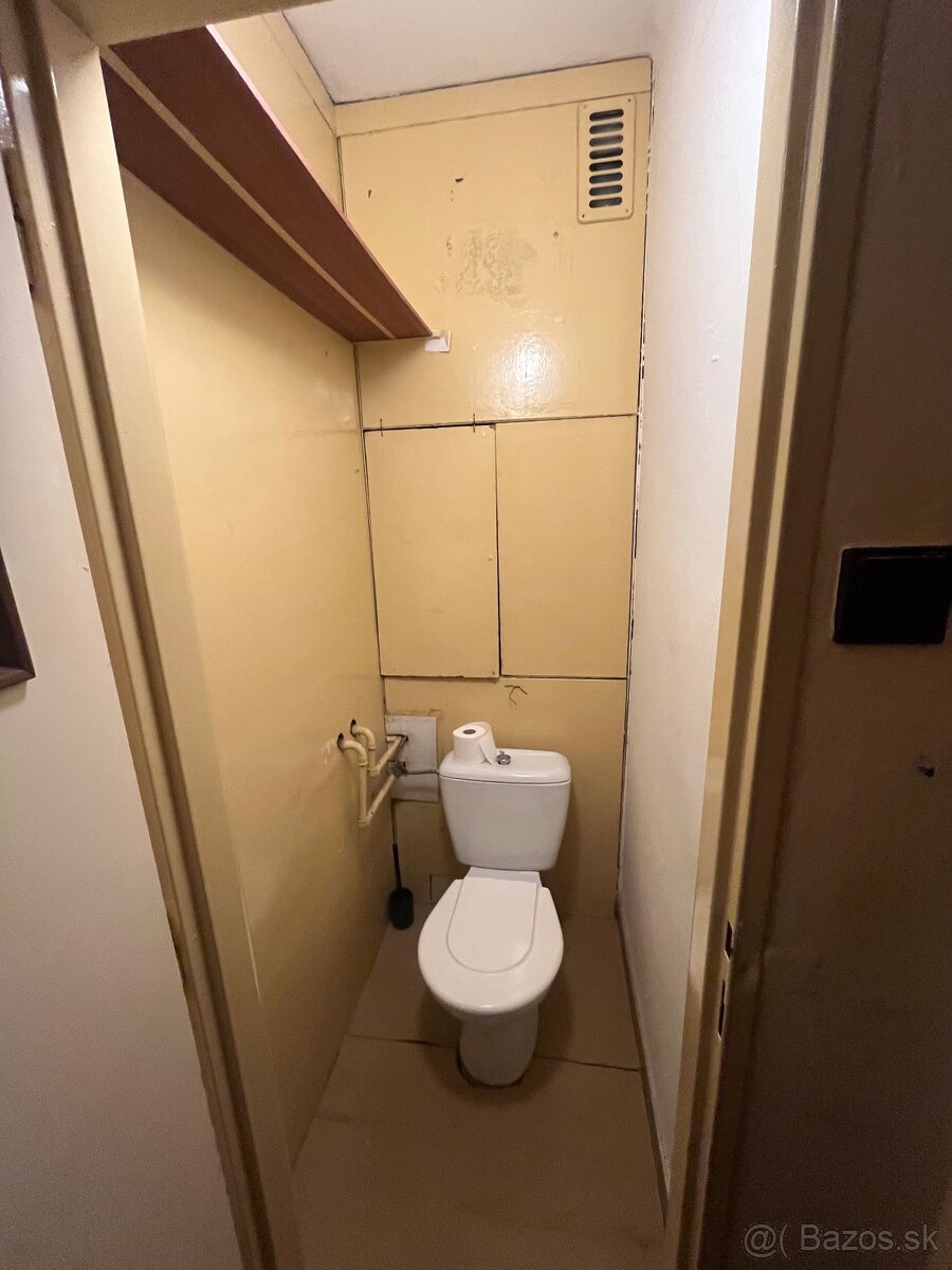 2izbovy byt v Šuranoch - 13