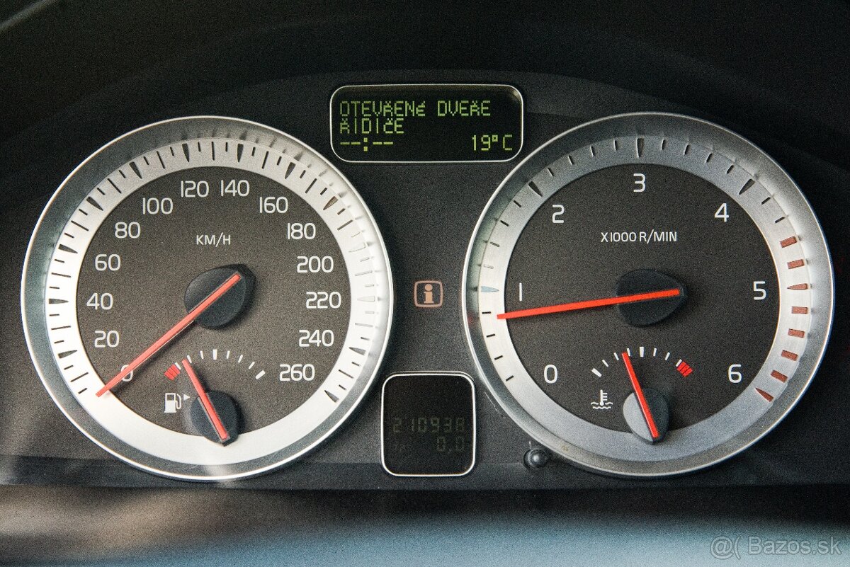 Predám Volvo C70, 110 kW, Cabrio / Kabriolet, 2011 - 13