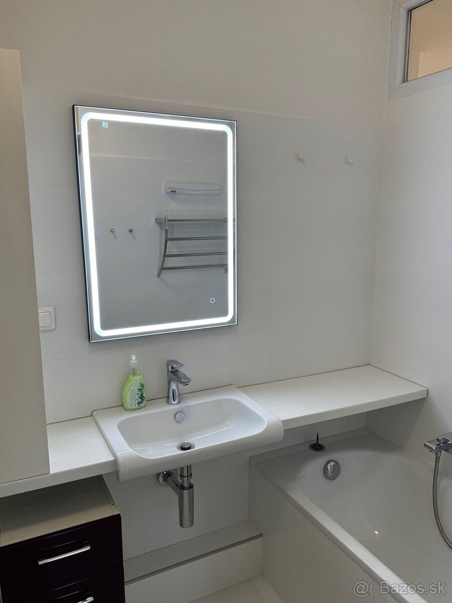 Prenájom 4 izbového bytu pre študentov - 13