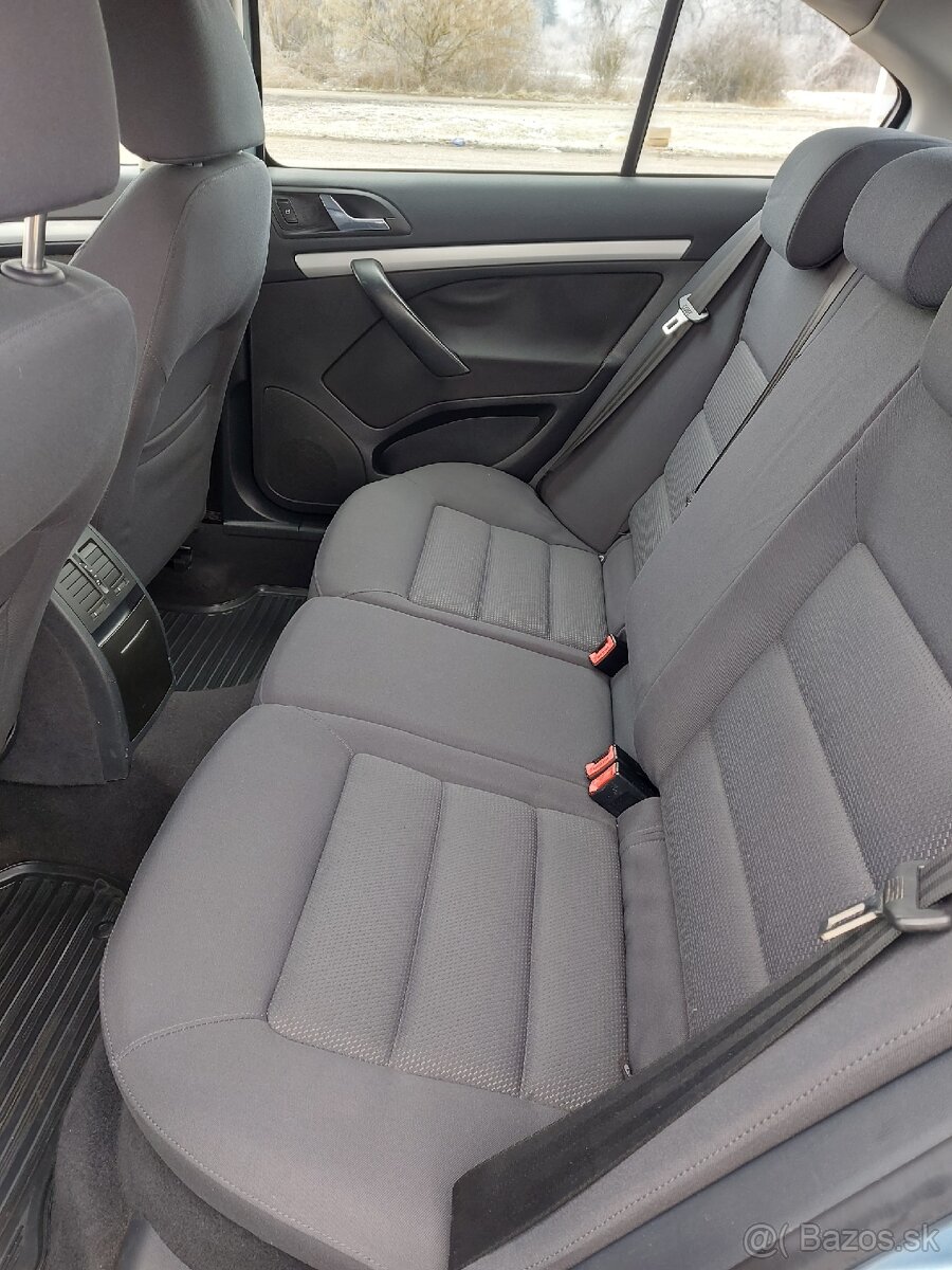 Škoda Octavia 2 1.9 TDI 77 KW - 13