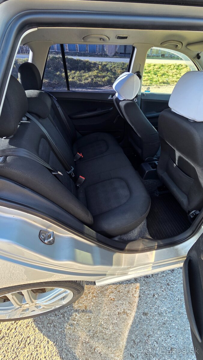 Skoda Fabia Kombi 1.4 16V - 13