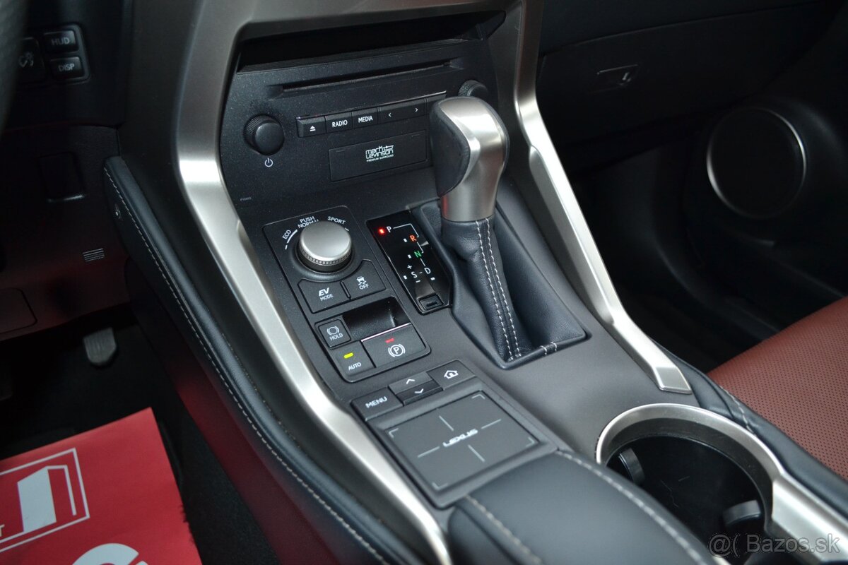 Lexus NX 300h AWD Luxury MARK & LEVINSON - 13