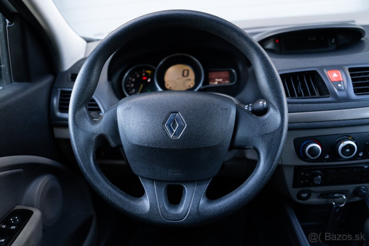 Renault Megane 1.6i M5 - 13