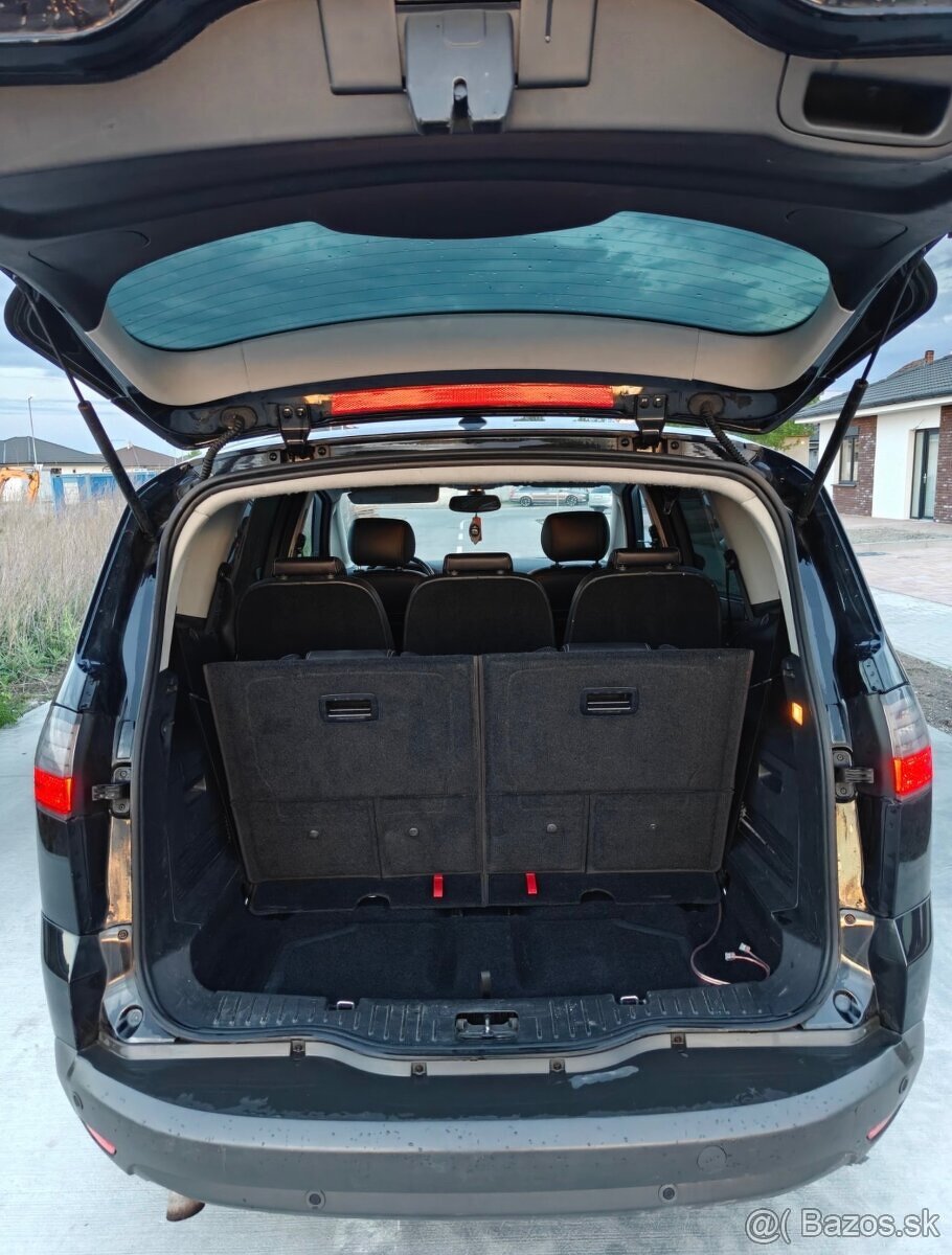 FORD S-MAX - 13