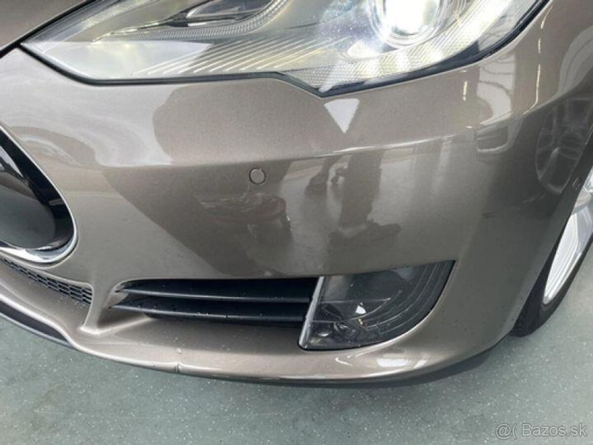 Tesla Model S 85D 4x4 - 13