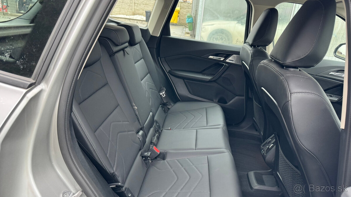 BMW iX1 30 xDrive - 13