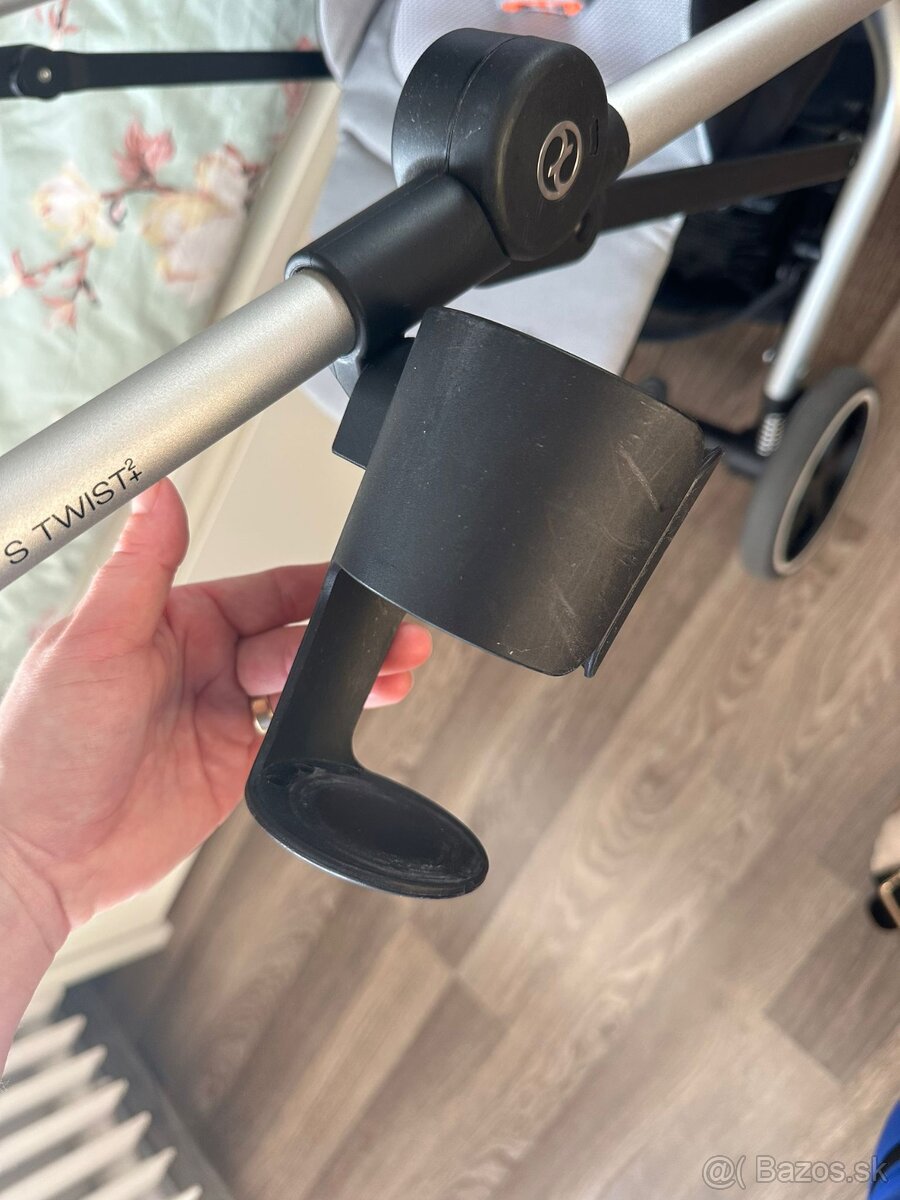 Cybex eesy s twist+2 - 13