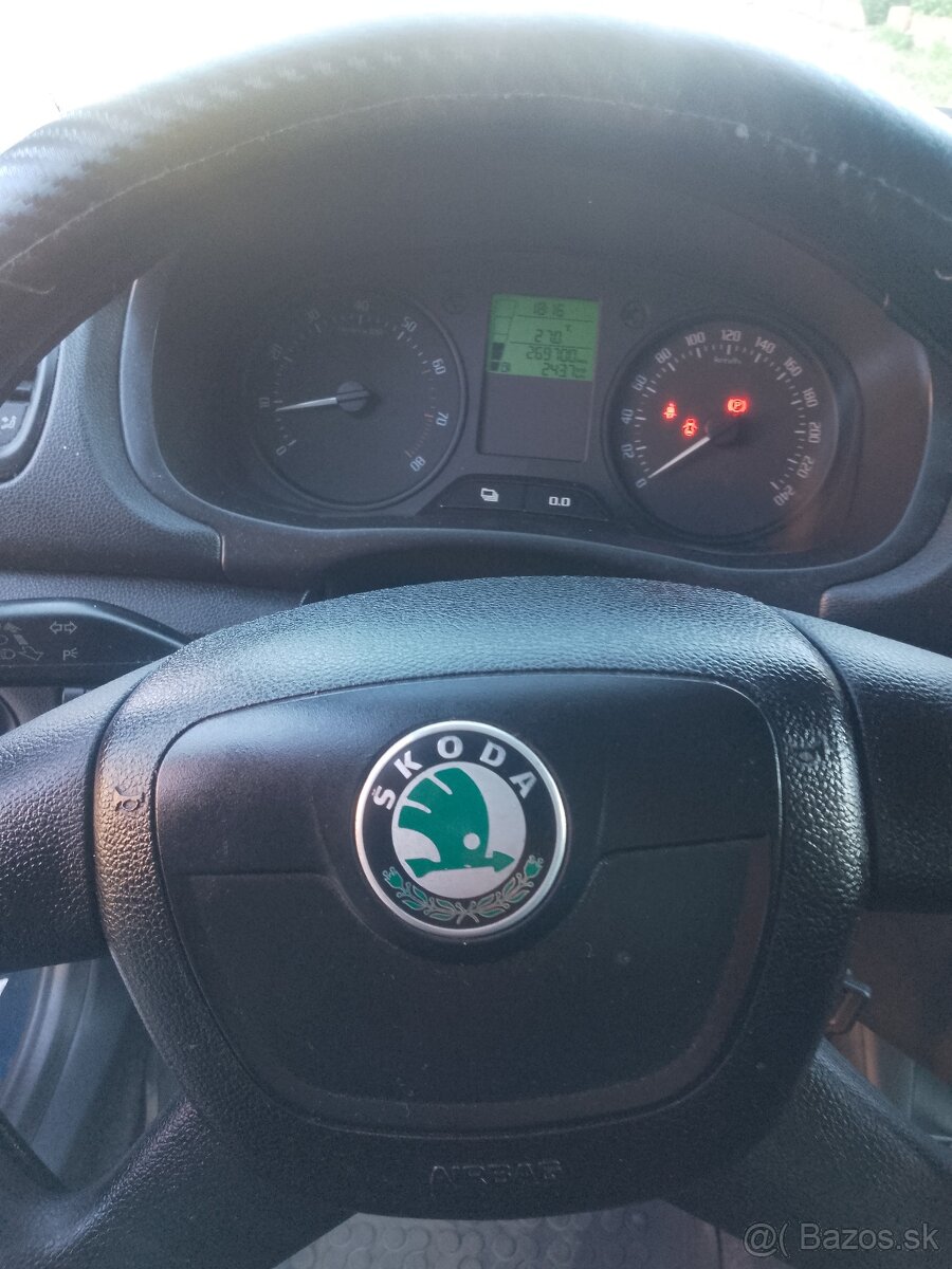 SKODA FABIA COMBI 1,2HTP,51KW,R.V.2012 - 13