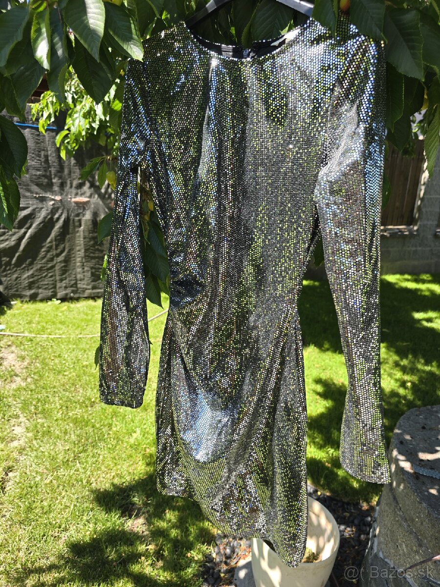 Strieborné flitrované šaty H&M - 13
