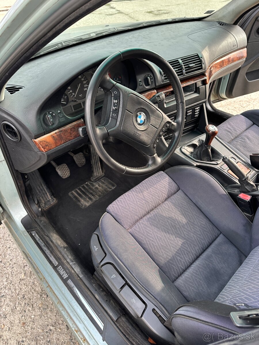 Rozpredam E39 525 tds - 13